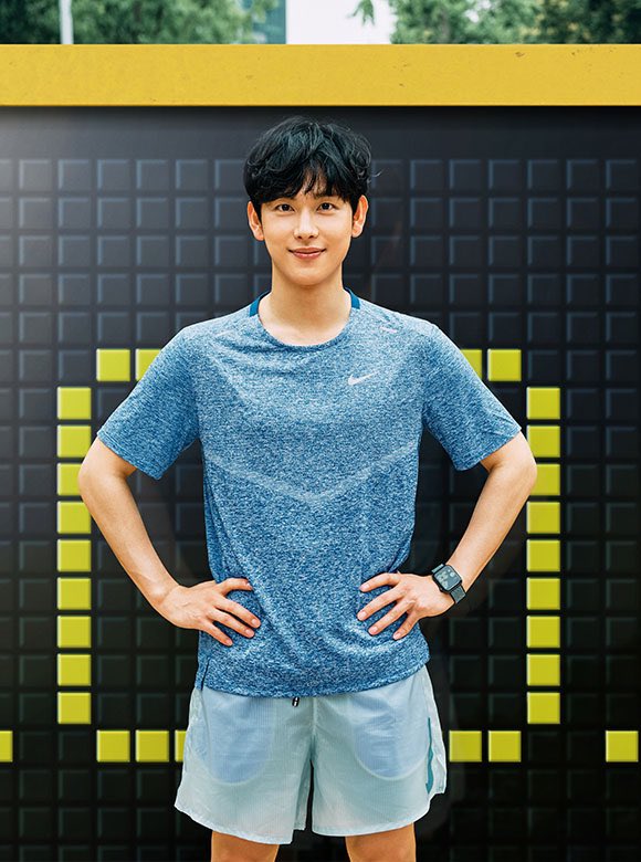 SE0NGYEOMS's tweet photo. just siwan being irl ki seongyeom and we love to see it!!!! https://t.co/fsKanrKmLp