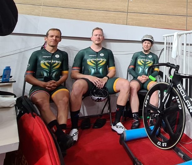 Good luck to our <a href="/TeamSA/">IMC</a>2020 Track  cyclists as the <a href="/Tokyo2020/">#Tokyo2020</a> track schedule starts today. All the best to @Charlenerx <a href="/Davidamaree/">David Maree</a> <a href="/jeanspies/">jean spies</a> 🚴🏽‍♀️🚴🏽‍♂️🚴🏽 @TeamSA <a href="/BrigitteMileson/">Brigitte Mileson</a> #Tokyo2020 #OlympicGames