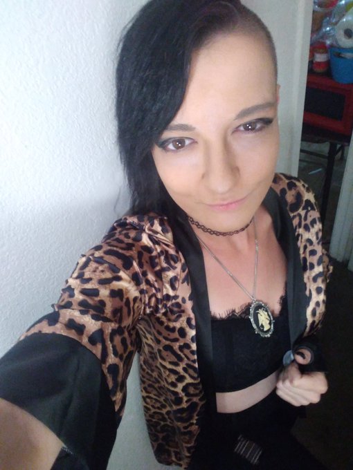 🖤🖤🖤🖤#sarashangrila #shangrila #professionaldom #personalsub #altporn #goth #rocker #kink #bdsm #fetish<a href="/tag/sarashangrila"class="tags">#sarashangrila</a><a href="/tag/shangrila"class="tags">#shangrila</a><a href="/tag/professionaldom"class="tags">#professionaldom</a><a href="/tag/bdsm"class="tags"><span>#bdsm</span></a><a href="/tag/rocker"class="tags"><span>#rocker</span></a><a href="/tag/fetish"class="tags"><span>#fetish</span></a><a href="/tag/goth"class="tags"><span>#goth</span></a><a href="/tag/altporn"class="tags"><span>#altporn</span></a><a href="/tag/kink"class="tags"><span>#kink</span></a><a href="/tag/p"class="tags"><span>#p</span></a>