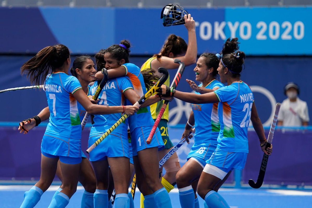 Yayy! 🏒 India 🇮🇳 1 - 0  Australia 🇦🇺

India Women’s #Hockey team has thrashed top-seeded Australia by 1-0🙌
GO & Grab that GOLD 🥇girls👊

#Cheer4India & register for #BeLikeAnOlympian Challenge to show your support for Team India in #Tokyo2020 👊

Link: cheer4india.bjym.org