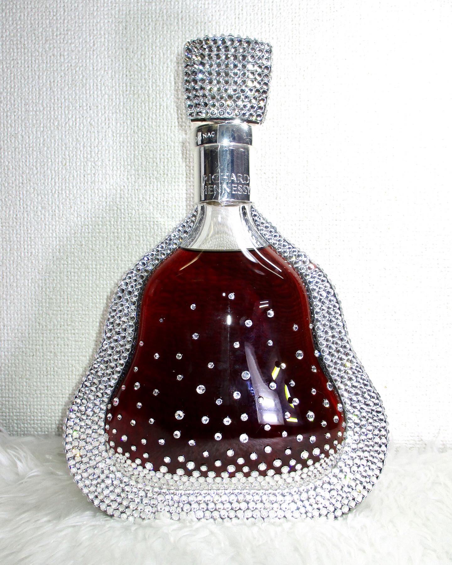 Holiday Cheers Santa Claus Candle Holder | Swarovski