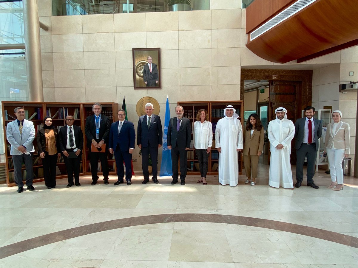 UNinKuwait's tweet photo. 🇺🇳🇰🇼The United Nations Country Team in Kuwait were delighted to meet the President of the session 75 of the UN General Assembly, H.E Mr. Volkan Bozkir on Sunday, August 1st 2021.
#UNGA
#un_pga75
#uninkuwait
@volkan_bozkir https://t.co/rO27Cnh8cc