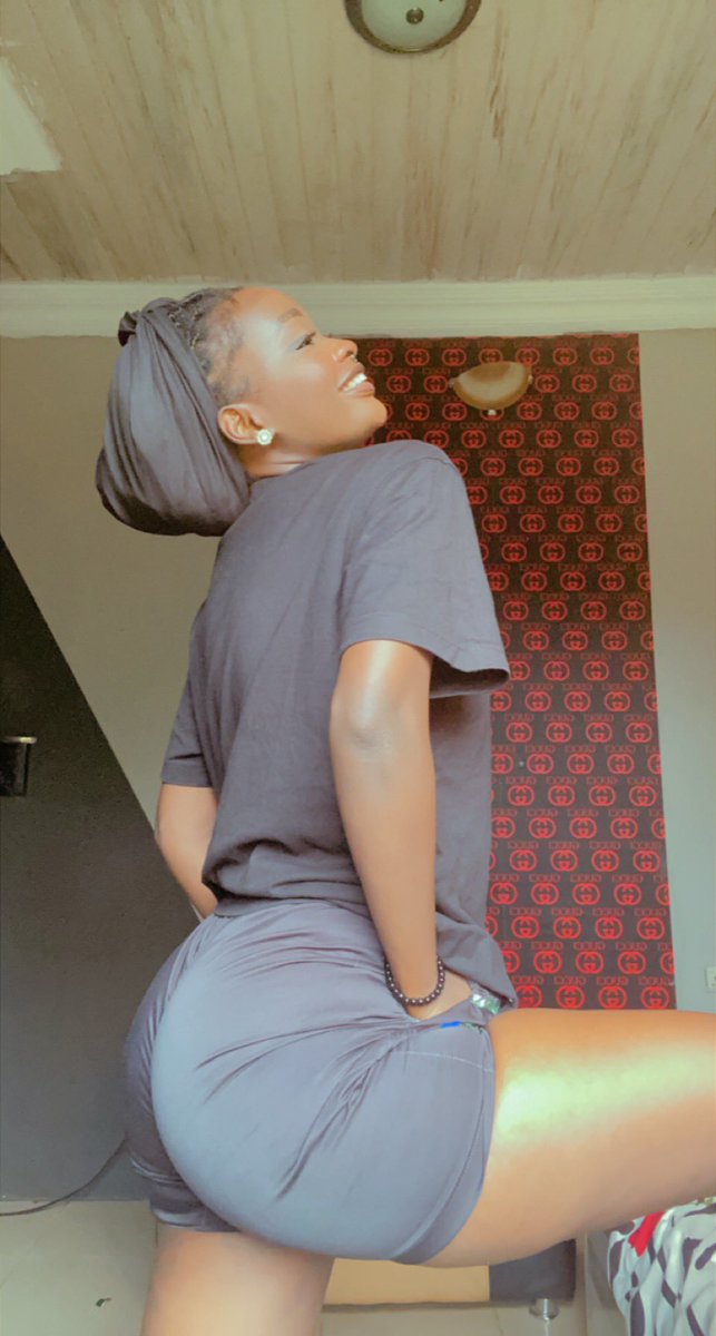 I_Am_Winter's tweet image. I need only 1000 retweets, Twitter do your thing😭😭