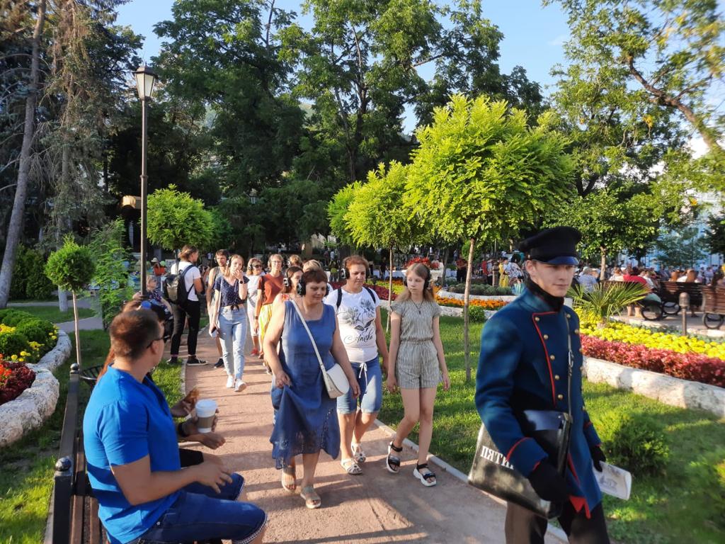 govorun26's tweet photo. Театрализованные экскурсии удивили гостей Пятигорска https://t.co/TVEKhmjqDq https://t.co/MQdgIhjEBr