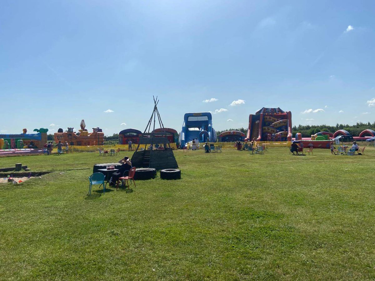 Fun House Bouncy Castles tweet media