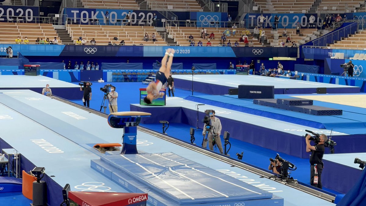 gretchenho's tweet photo. Caloy scores 14.716 average for both vaults, to finish at 4th ahead of European champion and men’s individual all-around bronze winner Nikita Nagornyy.

Almost made the podium, but not bad at all for an Olympic debut. Proud of you Caloy!!! 🇵🇭🇵🇭🇵🇭 @c_edrielzxs 💪🏻 https://t.co/UrEPAQi5qa