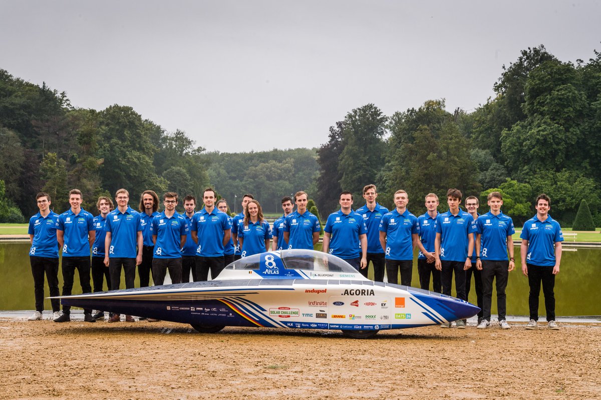 Agoriafr's tweet photo. La voici, la toute dernière voiture solaire des étudiants de l'Agoria Solar Team : la #BluePointAtlas ! La neuvième voiture de l'équipe a été présentée ce matin au Musée de l'Afrique à Tervuren. @solarteam_be @bluepointvenues https://t.co/IIOiIV0FwV