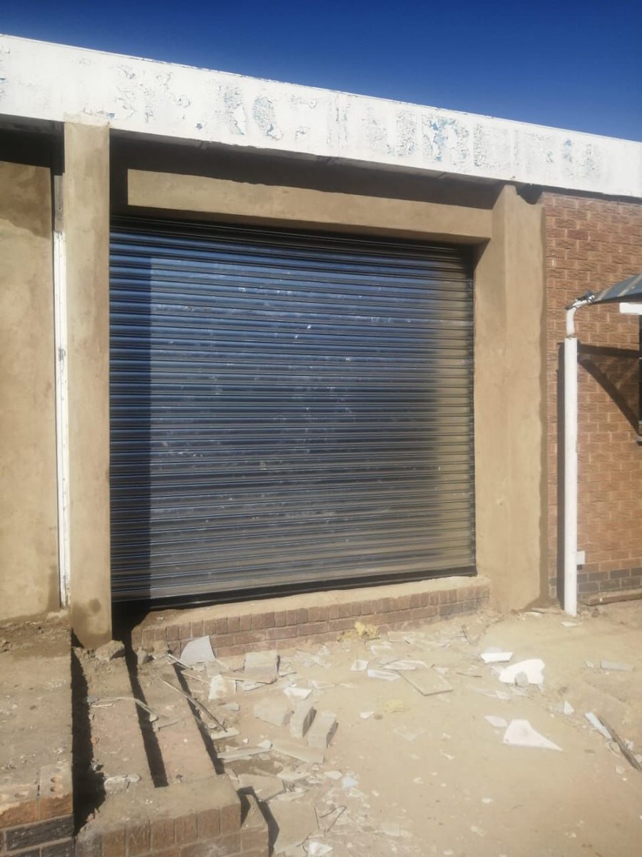 nuraydoors's tweet image. Our latest roller shutter door project in Industria. Contact us now to see how we can help you. #rollershutterservice #garagedoormaintenance #GarageDoorRepairServices #development #developer #gauteng #Rollershutterdoors #industrialrollershutter #commercialrollershutterdoors