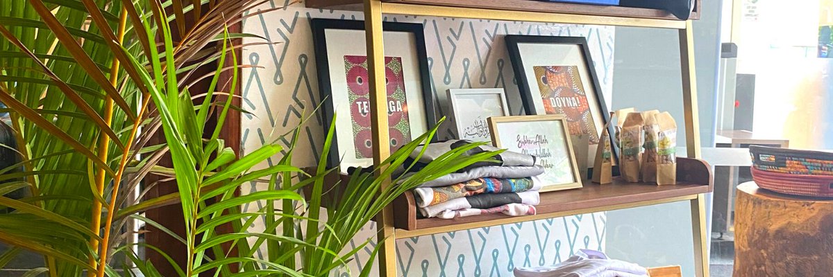NovotelDakar's tweet photo. Connaissez le store Arka Concept de @so_fatoo et SistersofAfrika ? Une deuxième boutique est désormais ouverte au Novotel Dakar !
Venez vous procurez de magnifiques pièces des meilleurs designers et artisans africain !
#arkaconcept #africanmode #consommezsénégalais https://t.co/zvdc8wwSOx