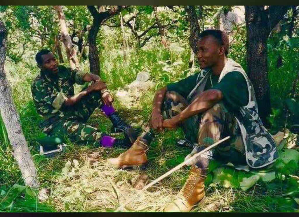 willynyamitwe's tweet photo. Aujourd’hui je salue la mémoire du grand et fervent Lieutenant Général Adolphe Nshimirimana, disparu il y a 6 ans, des suites d’un attentat meurtrier. Son amour pour la paix et pour la patrie demeure et demeurera une profonde inspiration pour tous les burundais.
#Burundi https://t.co/gWcb2Wgjpy