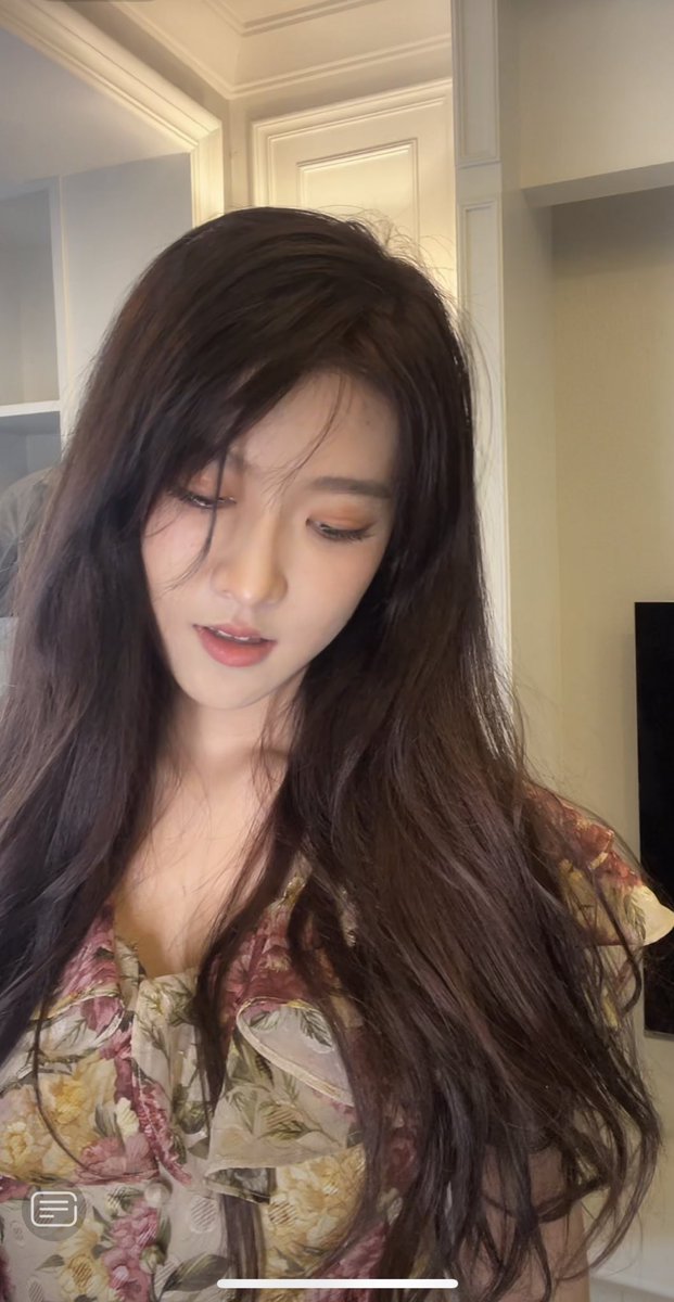 WH52992's tweet photo. 这个女主播好像我之前看过的一个片儿里见过 #意淫  #顏射 #声控  #奶子 #母狗 #骚货 #射屏 #反差 #性瘾  #母狗 #骚货 #文爱  #粗口 #调教 #做爱  #辱骂  #sm #淫荡 #性瘾 #网调  #��骚货 #变态 #贱货 #打飞机 #反差婊 #性奴  #主奴 #盯射 https://t.co/wyRRjsypvr