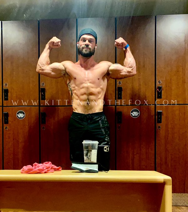 Fuck yea 😏  @scallysex @thexxlmen @HotMaleStuds @GAYXXXBLOG @theQueerPig @QueerMeNow @HotGuyZone #onlyfans<a class="tags" href="/tag/scallysex">@scallysex</a><a class="tags" href="/tag/thexxlmen">@thexxlmen</a><a class="tags" href="/tag/hotmalestuds">@hotmalestuds</a><a href="/tag/selfie"class="tags"><span>#selfie</span></a><a href="/tag/muscles"class="tags"><span>#muscles</span></a><a href="/tag/gym"class="tags"><span>#gym</span></a><a href="/tag/workout"class="tags"><span>#workout</span></a><a href="/tag/abs"class="tags"><span>#abs</span></a><a href="/tag/bicep"class="tags"><span>#bicep</span></a><a href="/tag/biceps"class="tags"><span>#biceps</span></a>