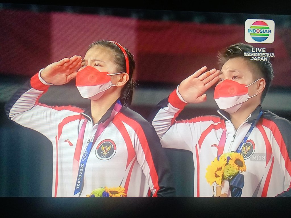 KecamatanELF's tweet photo. You worked hard, you deserve it! Congratulation for this awesome achievement and thank you for your dedication &amp; enthusiasm during this Olympic game. Proud!!

#Olympics2020 #GreyAp #indonesia #ELFindonesia #KecamatanElf #BadmintalkTokyo2020 #GreysiaApriyani https://t.co/agNcTj4ouF