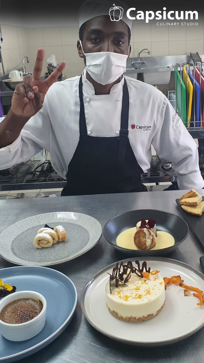 capsicumcooking's tweet photo. Our students at Capsicum Culinary Studio, Pretoria Campus, creating some beautiful and delicious culinary art pieces as part of their July Exams. #Welldone, ladies and gents. These look amazing!🥰
#capsicumcooking #capsicumstudents #capsicumtalent #julyexams  #cheflife #foodie https://t.co/LtZxFrerMV