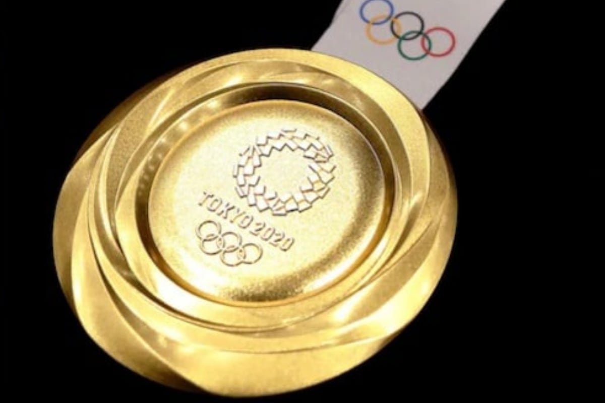 _iralph's tweet photo. @iamFirki Gujaratis are smart people they don't waste time in front of goras to get free gold they simply work hard and buy it. https://t.co/QTnAkS4Alv