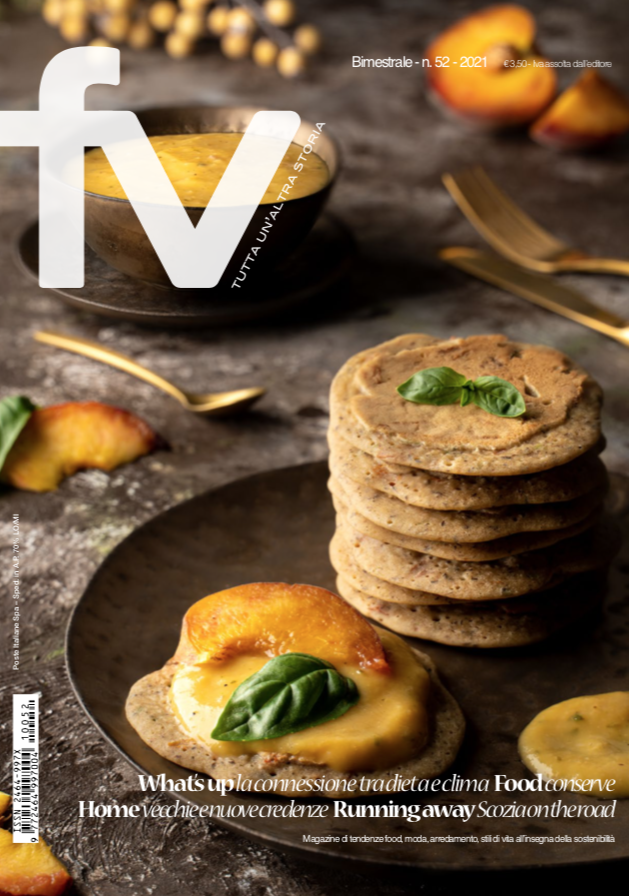 FunnyVegan's tweet image. Non perderti #FVmagazine 52, nel quale parliamo di #composte, #marmellate, #chutney... e non solo!
In copertina "Chutney di pesche al basilico", ricetta di @Giulia_Giunta di @FunnyVegAcademy e foto di @elBelgio 
Acquista la tua copia o abbonati: funnyvegan.com/negozio/
#food