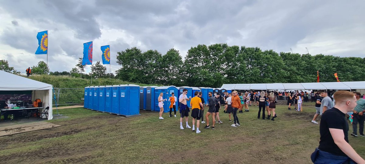 SimplyHireLtd's tweet photo. We were so excited to be part of @SolidGrooves_ at #ThreeMills Island providing portable #toilethire for all of its groovers at the weekendπ Thanks to @wearethefair for bringing the biggest #event of the season to lifeπ https://t.co/w9tbuKnff5