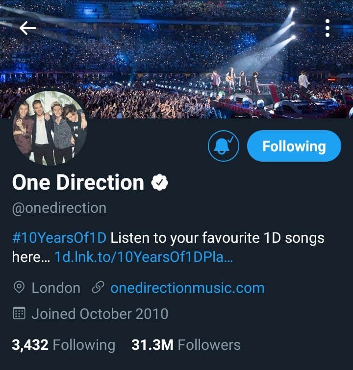 #OneDirection YouTube Page is active... But not Instagram or Twitter... In there it's still #10yearsof1D and not #11yearsof1D  🤷🏻‍♀️