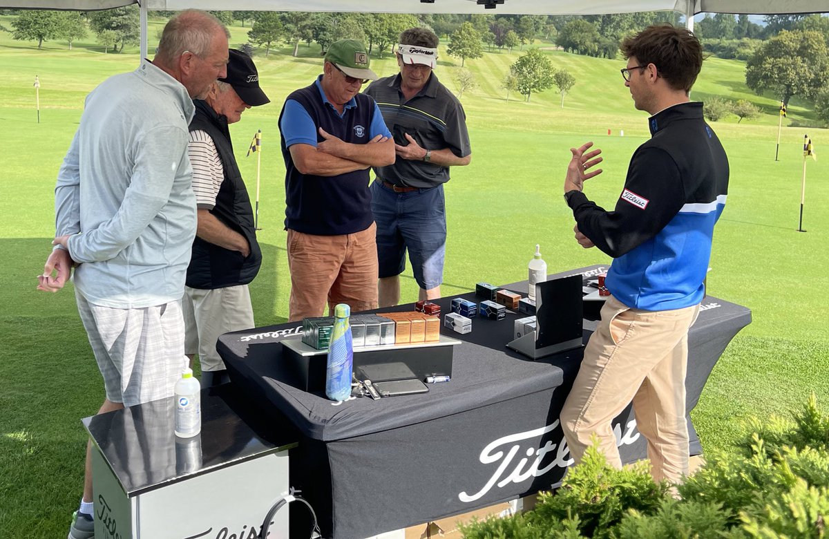 Great to have @Tommy_Titleist with us @Tauntongolf this morning golf ball fitting and educating our members. After a quick chat it turns out I’ve been using a left handed ball all this time #1ballingolf #Titleist