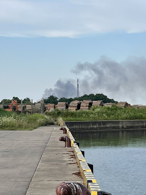 火災 青森県むつ市柳町で火事 柳町4丁目で黒煙あがる火災現場の様子 8月2日 まとめダネ