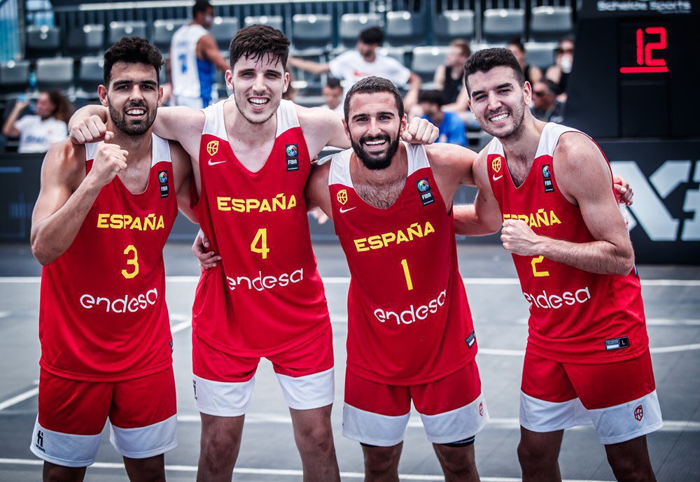 🔥 EN DIRECTO

✅ twitch.tv/floppball

Vamos a ver partidazos U23 de <a href="/FIBA3x3/">3x3 Basketball | FIBA3x3</a> 

11:00h - ESP 🇪🇸 vs 🇺🇸 USA (Fem)
12:50h - ESP 🇪🇸 vs 🇮🇱 ISR (Fem)
13:15h - ESP 🇪🇸 vs 🇬🇧 GBR (Mas)
15:05h - ESP 🇪🇸 vs 🇫🇷 FRA (Mas)