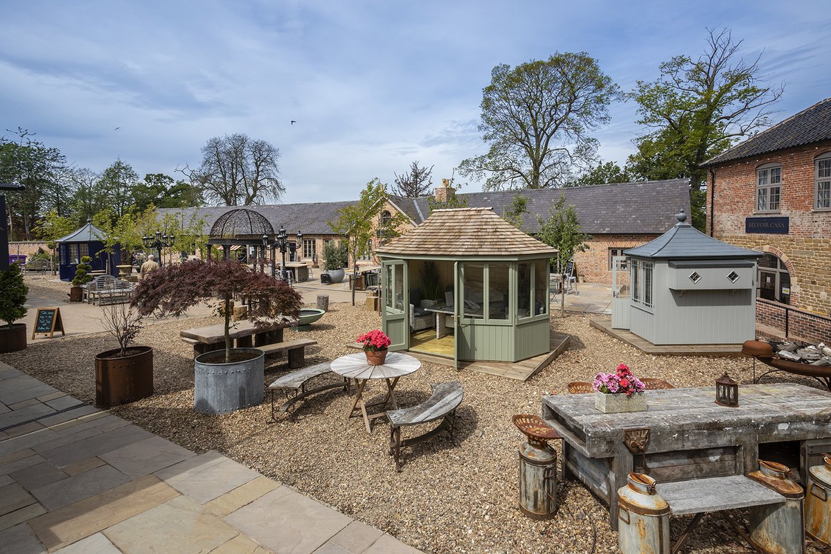 Want to view our Scotts #Summerhouse but aren't near our Thrapston show site? We have a number of agents across the UK where you can go a touch &amp; feel &amp; see our Summerhouses in person. Find your nearest showsite here buff.ly/3iipGra