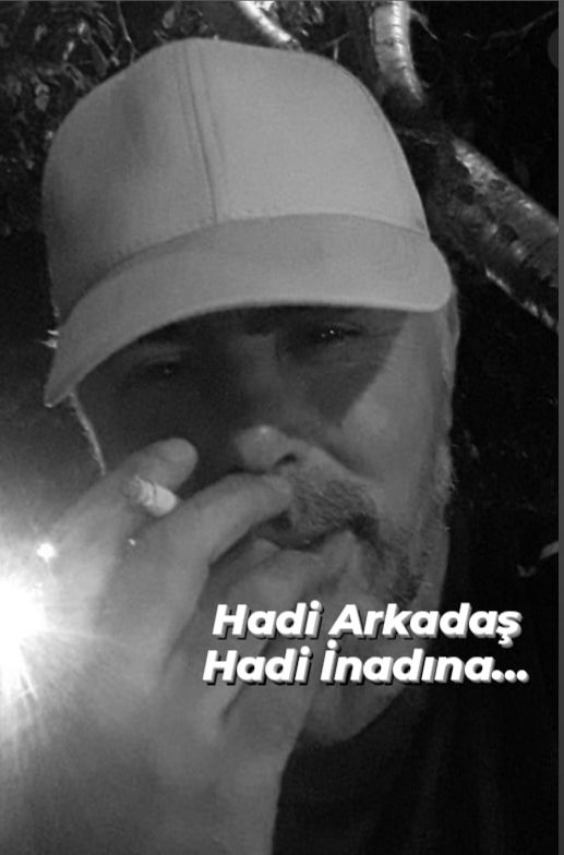 abozcan890's tweet photo. Korkağın zavallılığını kasırga olup yıkacak
İhanetin önünde mezar olup gülecek
Şımarsada şatafatın sırtında zulüm
Utanmadan sırıtsada arsızlığın gölgesinde ihtiras
Sen arı
Sen rüzgâr
Sen yağmur
Sen güneş
Sen gece
Sen dün bugün yarınsın
Yaşayacak yaşatacaksın arkadaş... https://t.co/A51NwTrI4g