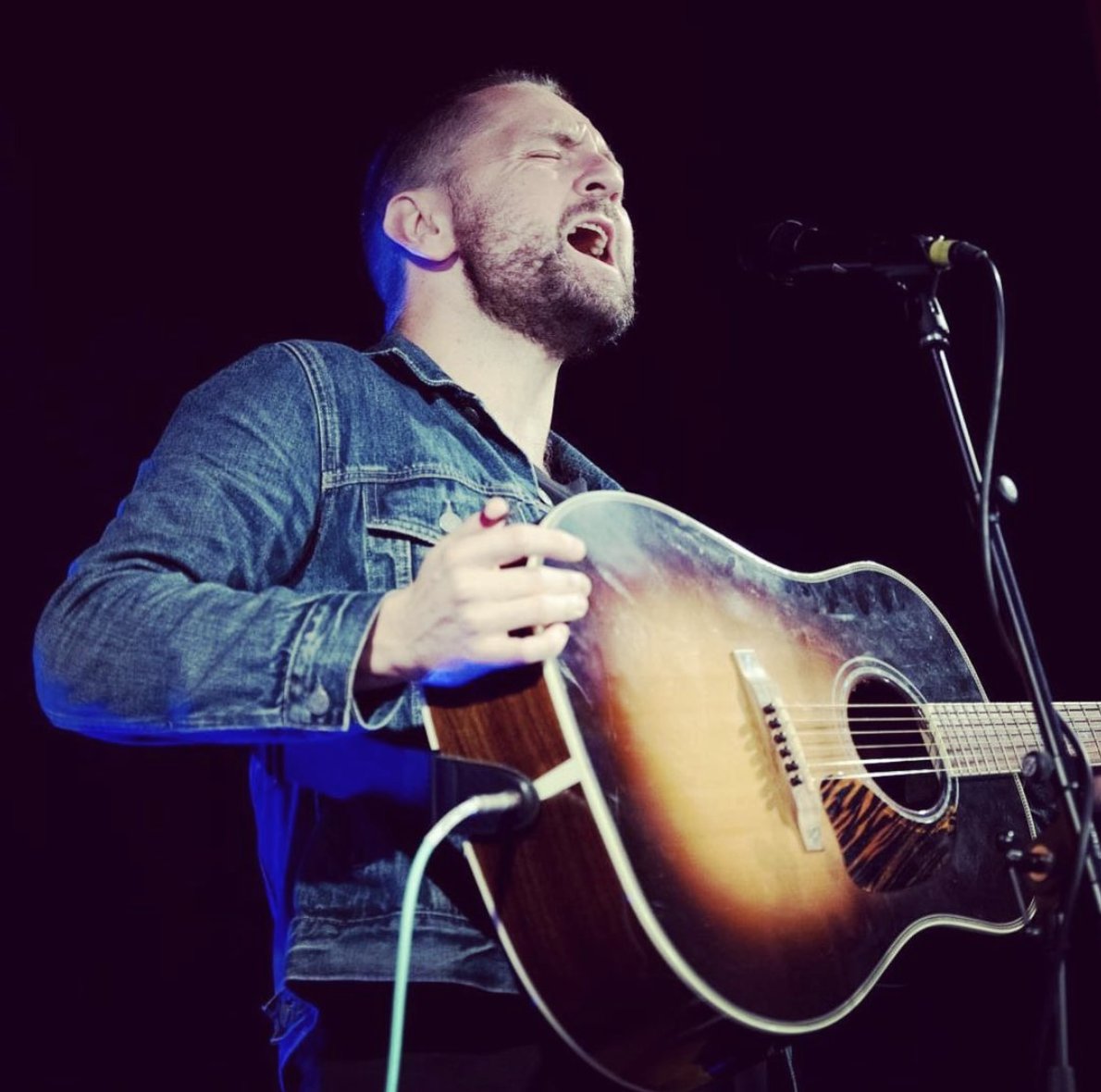 BlueRoseCode's tweet photo. The next show is 13th August and Ross will be performing with FULL BAND as the guest of Mark Radcliffe at Knutsford Music Festival.
Limited tickets left, get yours here -
https://t.co/mAZnTCzpvW
@knutsfordmusic https://t.co/mxMhbQCEXr
