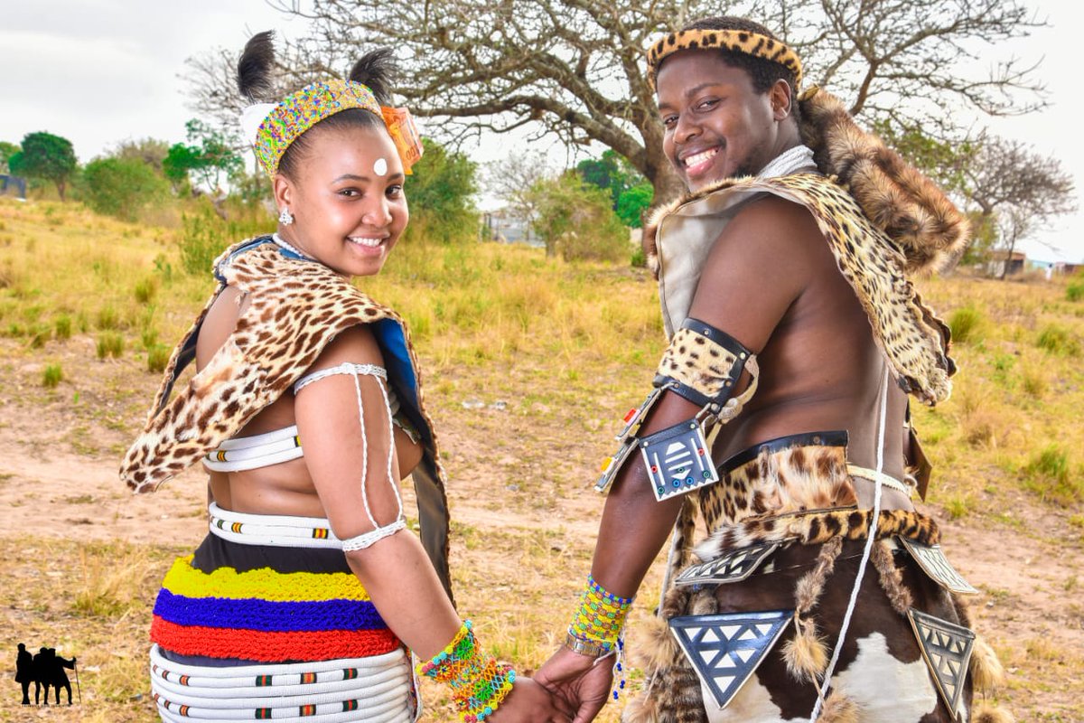 ydb_ZN's tweet image. 01 - 07 - 2021 💍.

Yesterday at EBuhleni BamaNazaretha I got married to the most beautiful wife in the world❤️. God said YES, God made it possible. #Couples #YoungAndHappy