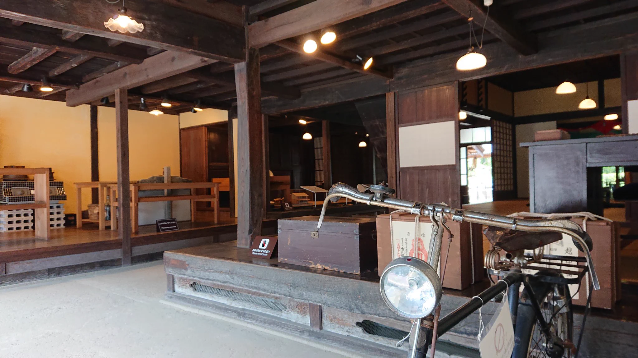 すべてのお絵かきせし者！江戸東京たてもの園が格安で資料となる建物小物が撮り放題！