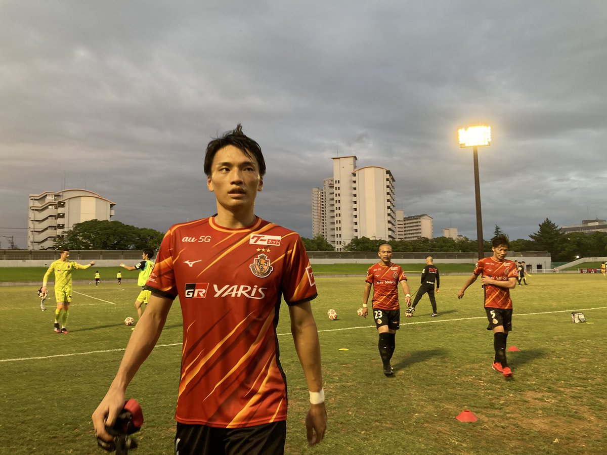 名古屋グランパス Nagoya Grampus Ht 名古屋グランパス 1 0 ファジアーノ岡山 33 中谷進之介 各々の場所から後押しありがとうございます 後半も Allfornagoya で一体に よろしくお願いします 天皇杯 Allfornagoya Grampus T