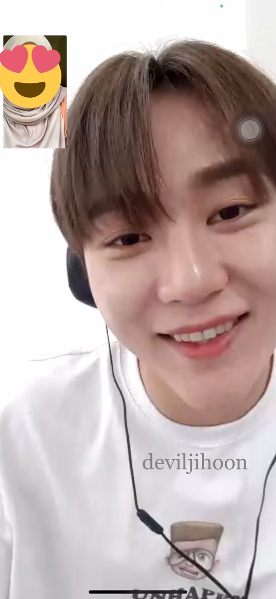 deviljihoon's tweet photo. 020821 Shopee fansign — #SEUNGKWAN 

WHO ALLOWED HIM TO BE THIS BEAUTIFUL???!!😩😩♥️ https://t.co/sUHrOd6qq2