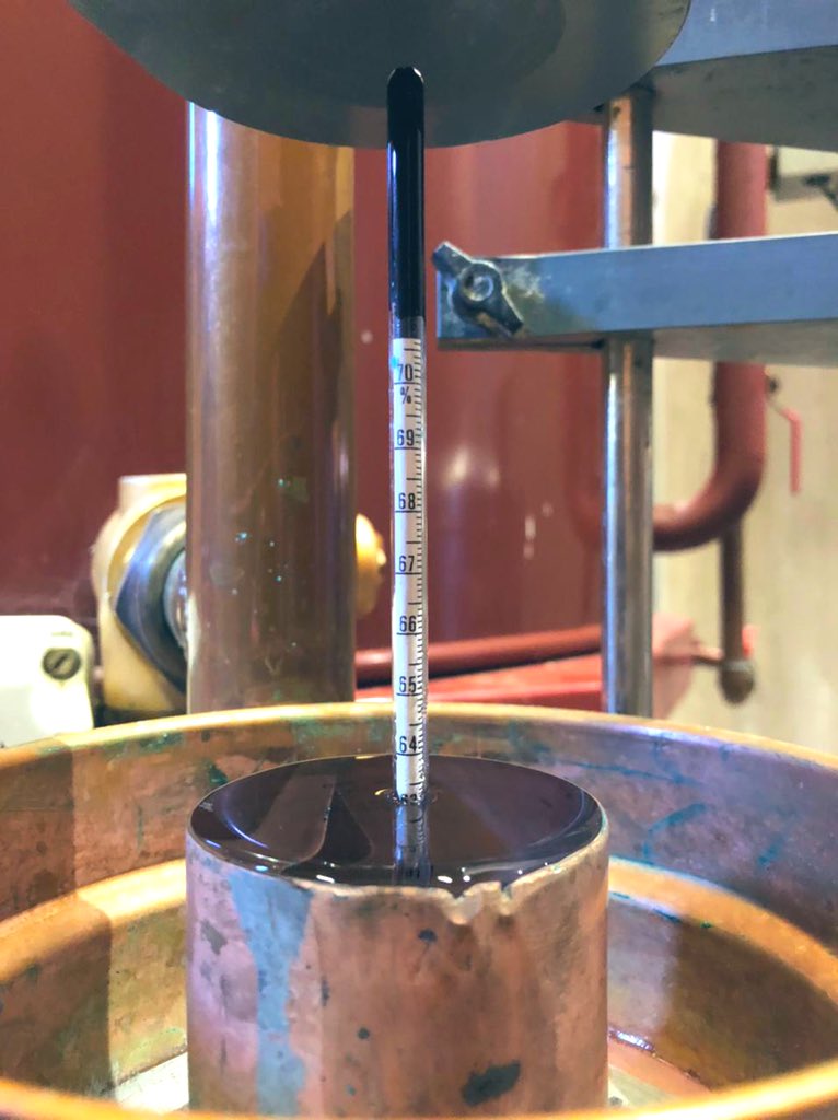 Secondary distillation on our XO Potstill Brandy today, capturing the ‘head’, ‘heart’ and ‘tail’ separately.
@BrandyRocksSA #PotstillBrandy #XO #Tokara #Stellenbosch #Distillation #Alembic #Potstill #SAbrandy