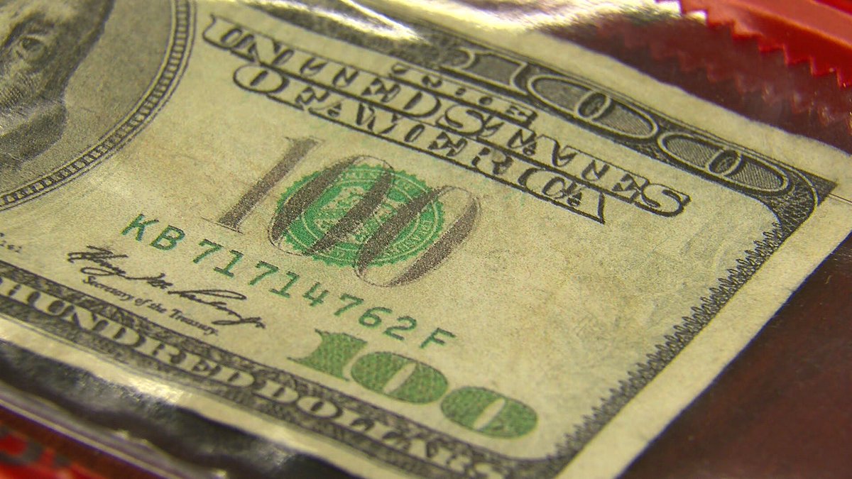 WallacePolice's tweet photo. Attention Business Owners!!!

An influx of counterfeit $100 bills occurred over the weekend. Several businesses and banks are making reports. Take special care to inspect the currency you receive. Report all suspicious bills to Wallace PD 910-285-2126. https://t.co/UZ2XQTtzft