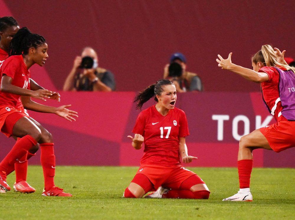 Going for gold Canadian women's soccer team beats U.S. thanks to Jessie Fleming penalty