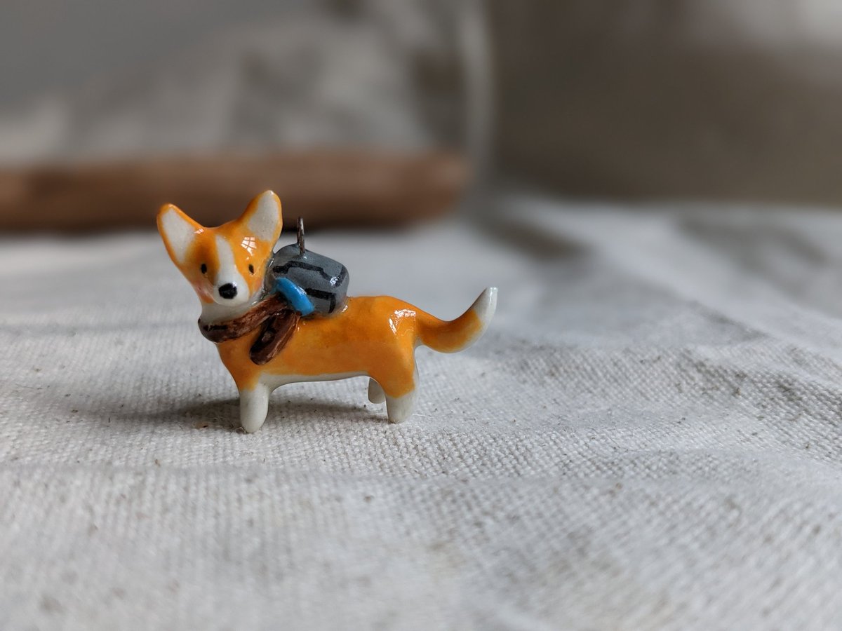 RT @_kness: Corgi with a Thor hammer pendant, in memory of a very good boy. 
Commissioned piece. https://t.co/3eG3FAAPxy
