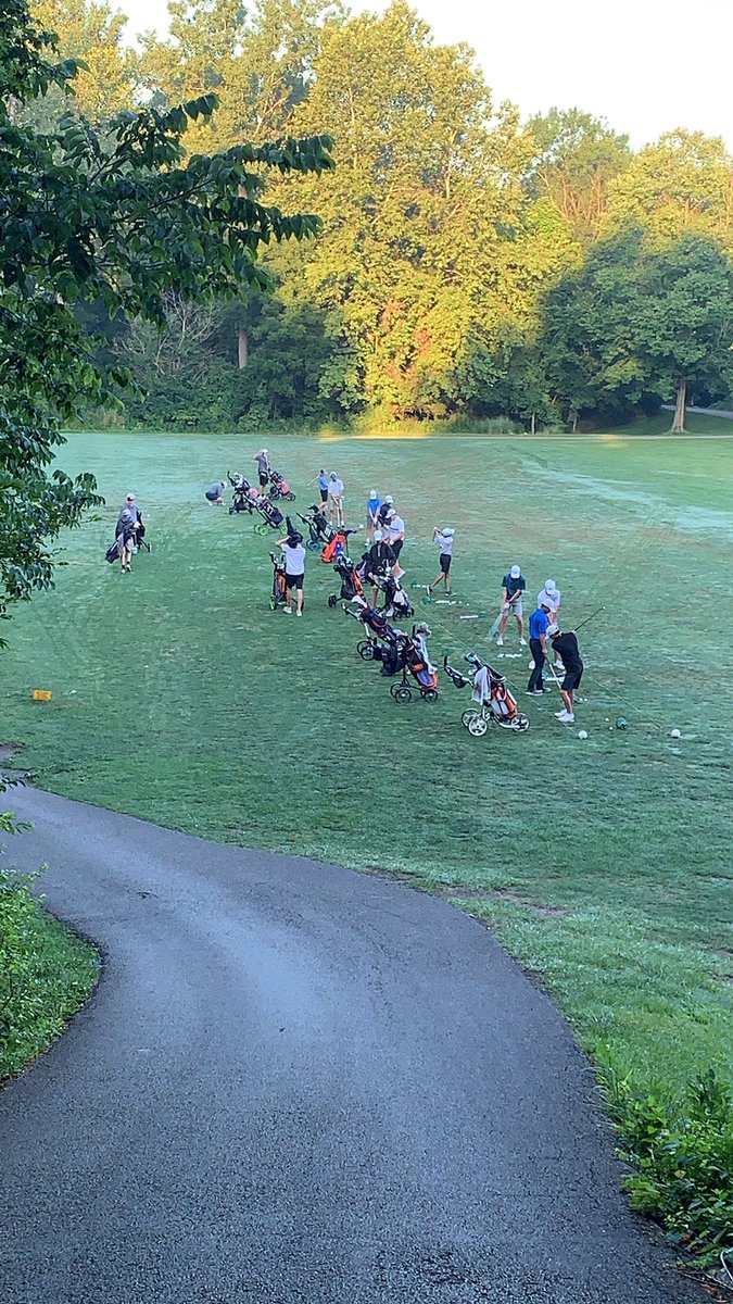 ross_jerrod's tweet photo. 2021 golf season has started!!! https://t.co/joNylAInTC