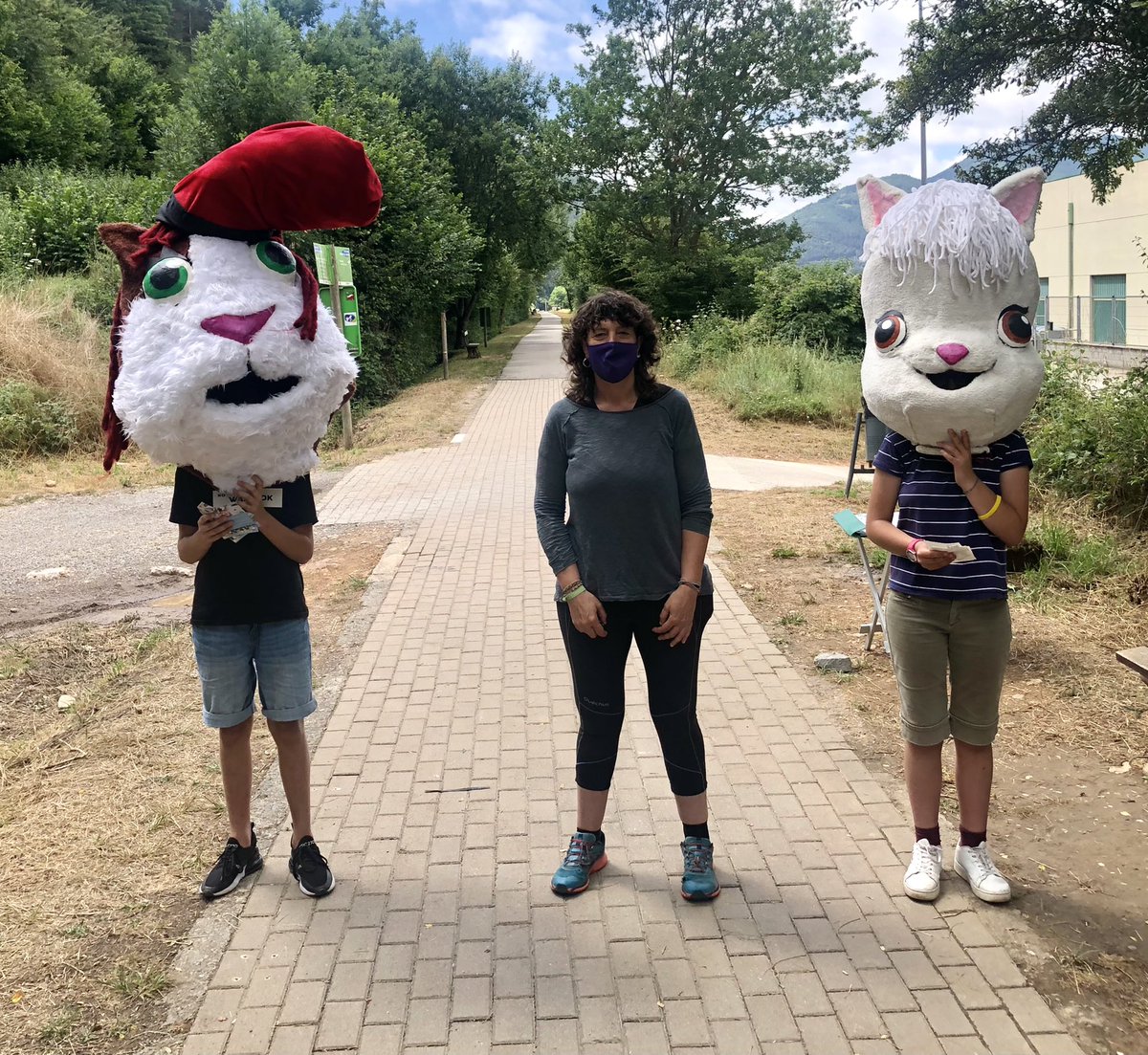 Teresa JORDA dona suport campanya defensa món rural liderada per Cunipic i el seu CEO Josep  piqué i el periodista Xavier Llopart.