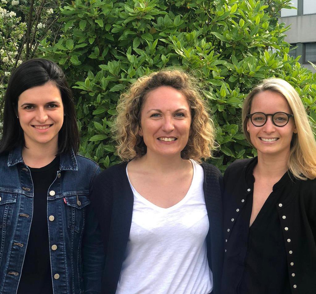 #RECRUTEZUNED3S | 

🤝 Les #DRA Île-de-France, sont vos interlocuteurs privilégiés en Région pour faire remonter les postes dans vos établissements !

📩 N’hésitez pas à contacter Marie, Aurélie et Maurine à l’adresse suivante 👇

dra.d3s.idf@gmail.com 

<a href="/ARS_IDF/">ARS Île-de-France</a>