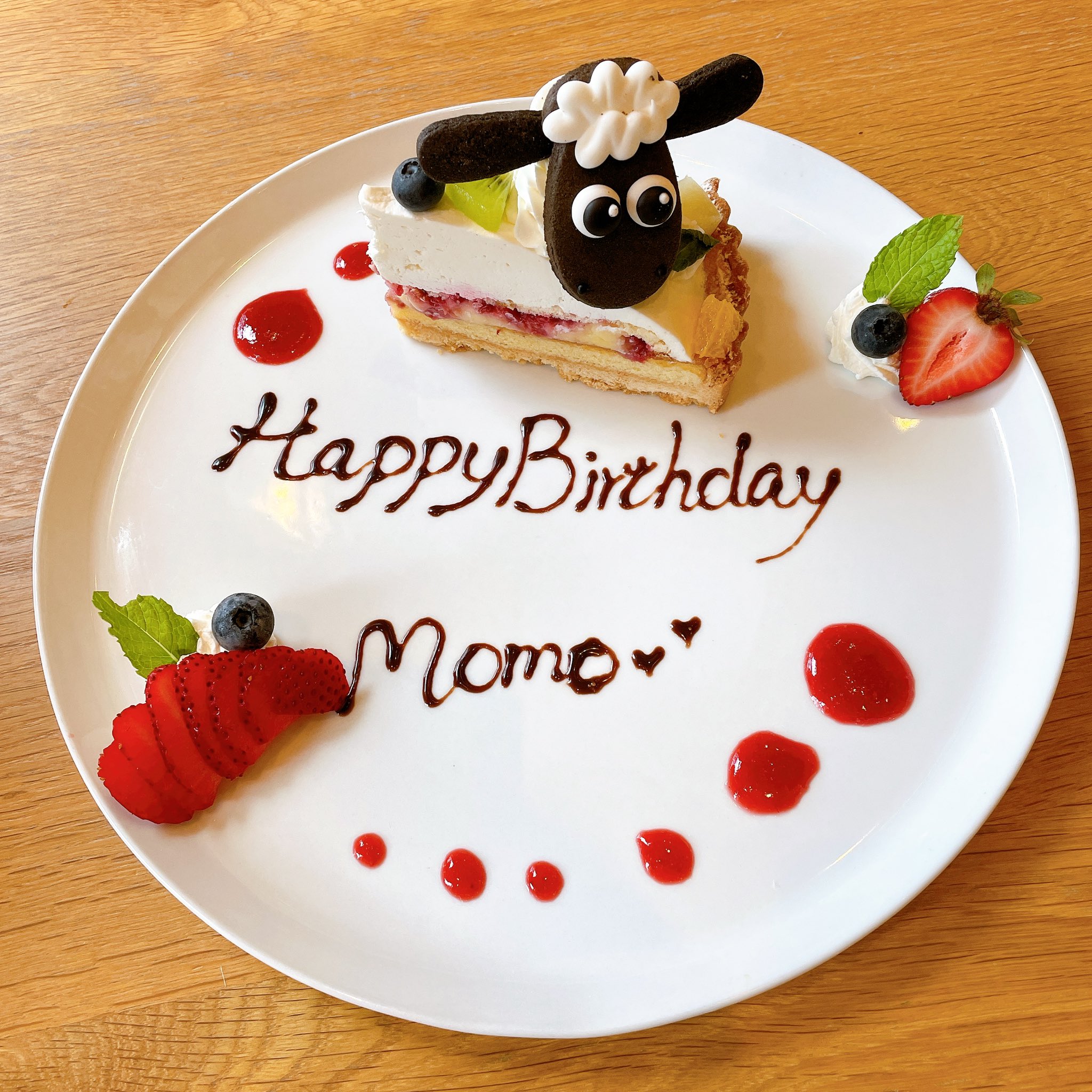 Twitter 上的 ひつじのショーンビレッジ ひつじのショーンビレッジ ショップ カフェでは 記念日などのメッセージプレートサービスを承っております お誕生日や記念日などの大切な日のお祝いに ショーンたちと過ごしませんか ご友人や恋人 ご家族への