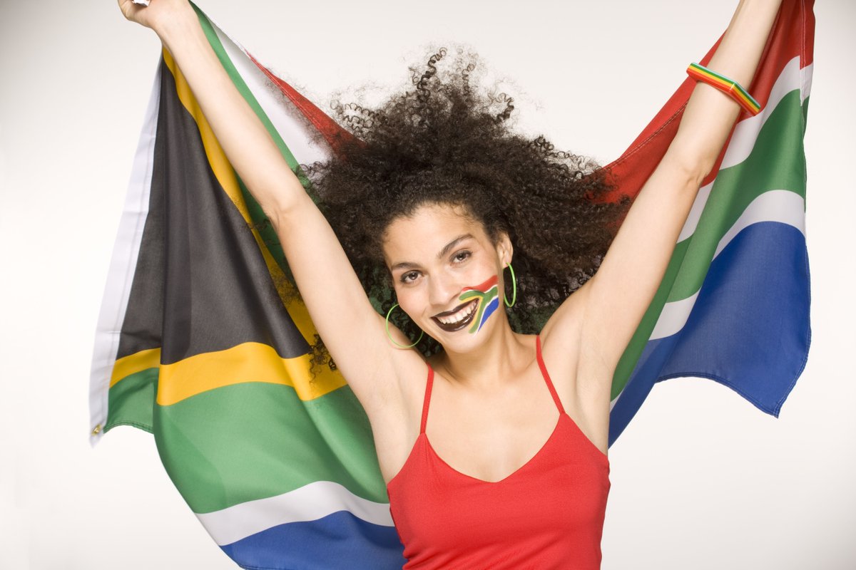 !!GIVEAWAY!!
On your marks… get set… GO! Send us a picture of your best makeup application of the South African flag and stand a chance to win a gold 🥇, silver 🥈, or bronze 🥉 make-up prize. Visit our Facebook page for info on how to enter: bit.ly/3rNLm1m