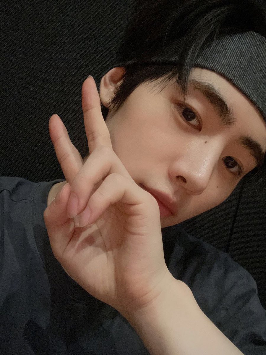 Bang_Garrr's tweet photo. 😭 https://t.co/jDaFoJrEEz