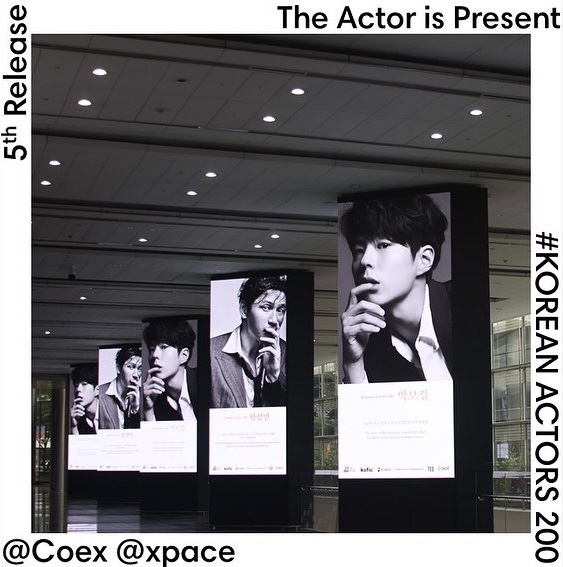 ParkBoGum_PH's tweet photo. ParkBoGum
Actor is Present Exhibit
https://t.co/nANctppN9c
#ParkBoGum
#๋ฐ๋ณด๊ฒ
#ๆดๅฏถๅ
#ใใฏใใดใ
#เธเธฑเธเนเธเธเธญเธก
#ActorIsPresent https://t.co/hqEpDX3Si2