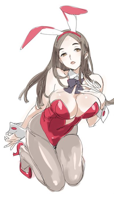 某バニーフィギュア用のラフ
https://t.co/ijVtlXW8lU
型が抜けそうにないとか網タイツが履かせられないとかでだいたいボツ 