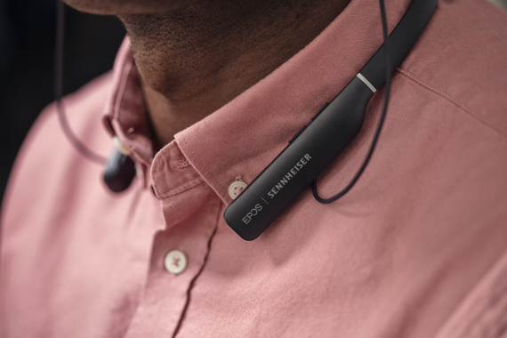 Eposaudio's tweet image. With a lightweight construction, discreet design and neckband, the ADAPT 400 helps you maintain concentration and productivity.
Discover the ADAPT 400 and more on our website: fal.cn/3h9QA

#EPOS #EPOSADAPT