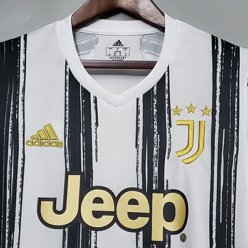 CholetStore's tweet photo. Camisa titular da Juventos 20/21

Tecido Dry-Fit
Bordado perfeito
QR code que leva direto pro site da patrocinadora 
Camisa Premium

#camisadetime 
#camisasdetimeportoalegre 
#camisapremium 
#lojacholetstore 
#futebol
#juventos 
#seriea 
#italiano 
#velhasenhora https://t.co/RZFU2xbMiL
