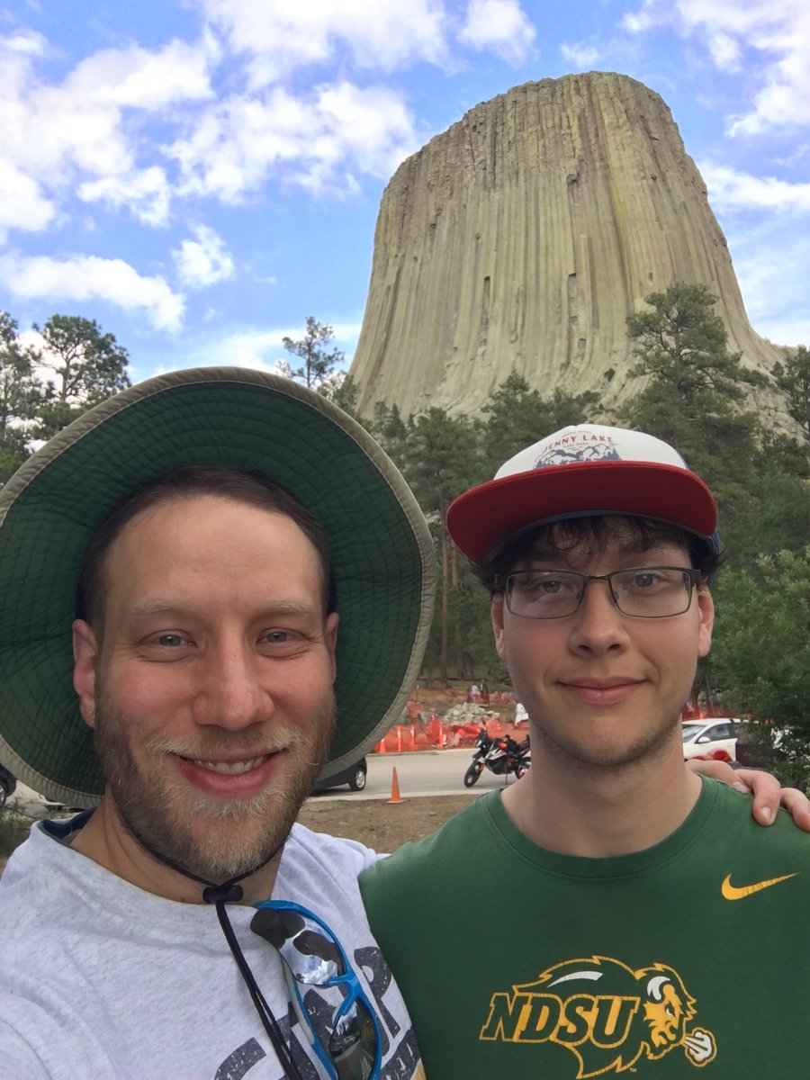HDVCHPHMFellows's tweet photo. #MeetTheFellows 1st yr Dr Lee Morris @LeeMorr66629082
-Originally from  Wisconsin/N Dakota
-was a JOURNALIST before Dr 🤯
-enjoys running (found great routes in GR already!) exercising and exploring national parks
-why ❤️ PHM? All the teaching opportunities! https://t.co/wFh9W90Znk