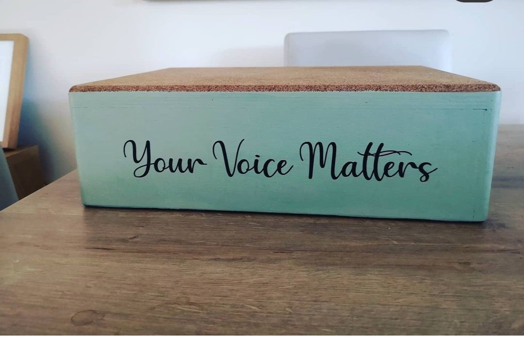 It's been a whole year since I made my box for the children to stand on. We used it when reading out work, or telling the class something. The children loved using it!