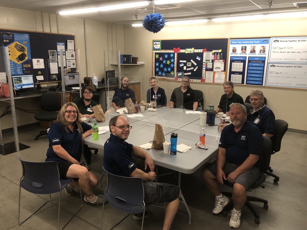 900+ days incident free at store 1614! Shooting for 1000 very soon! <a href="/XConnollyJr/">Tim Connolly</a> <a href="/ShawnMcpherson/">Shawn McPherson</a>