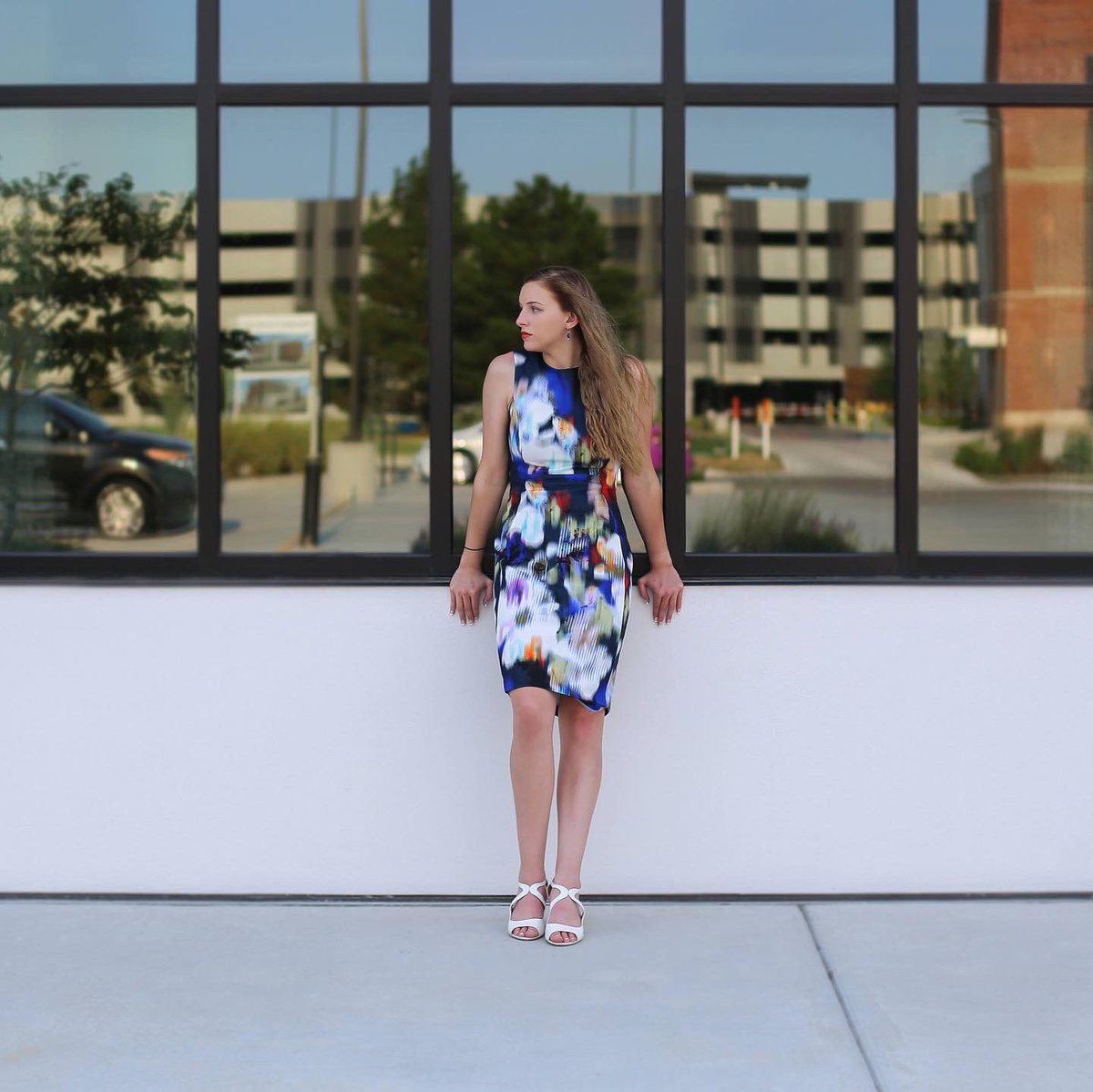 jeffpage2's tweet image. If you’re looking for a photographer for Senior photos, your family, or just the two of you…I can’t say enough good things about @meredithfrahmphotography ! She’s a great photographer who’s super easy to work with.